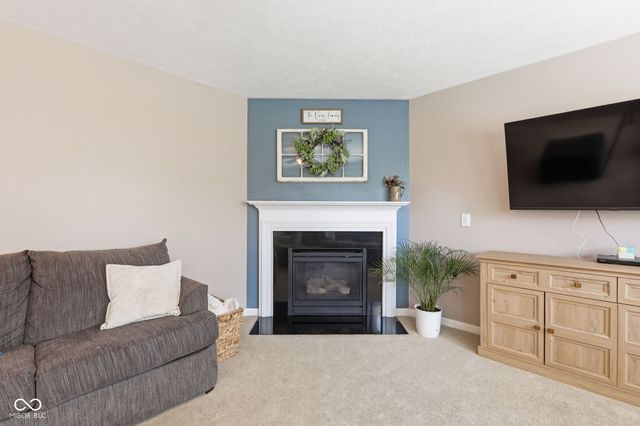 4789 Summit Lake Place, Indianapolis, IN 46239