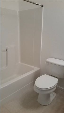 10 Felton St 105, Brockton, MA 02301