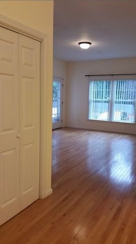 10 Felton St 105, Brockton, MA 02301