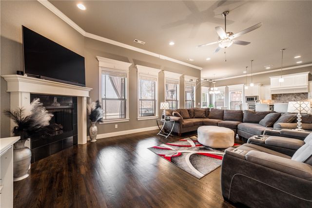 5805 W Murfield Drive, Rogers, AR 72758