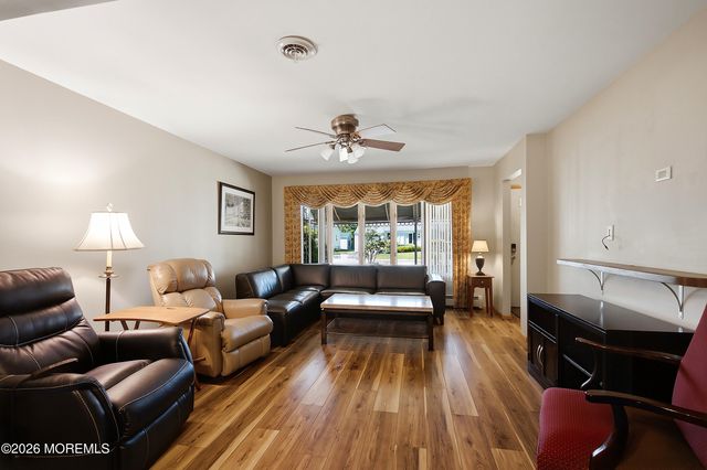 49 Westport Drive, Toms River, NJ 08757