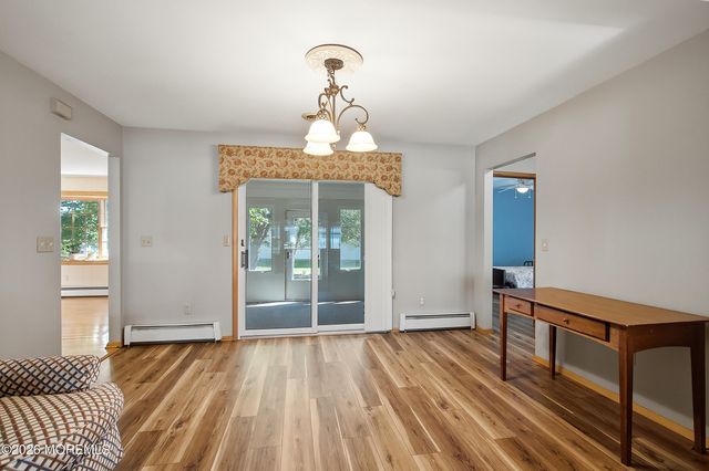 49 Westport Drive, Toms River, NJ 08757