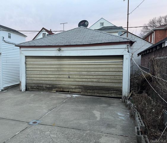 104-21 104th Street, Ozone Park, NY 11417