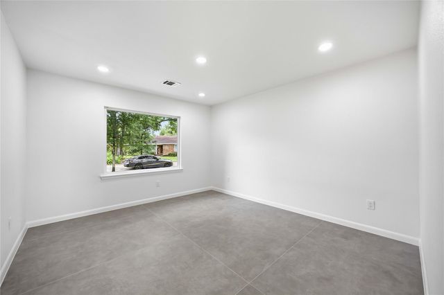 8419 Bluegate Court, Houston, TX 77025