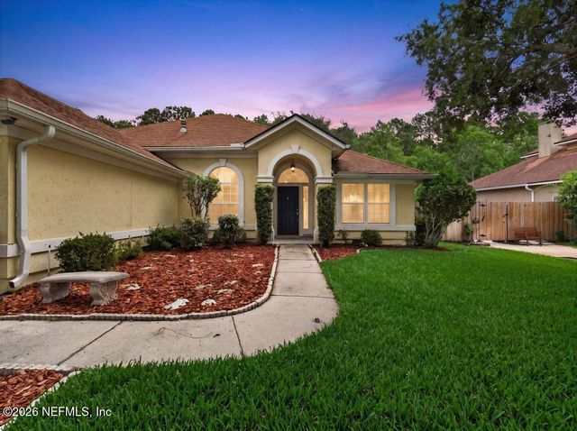 7883 CHASE MEADOWS Drive E, Jacksonville, FL 32256