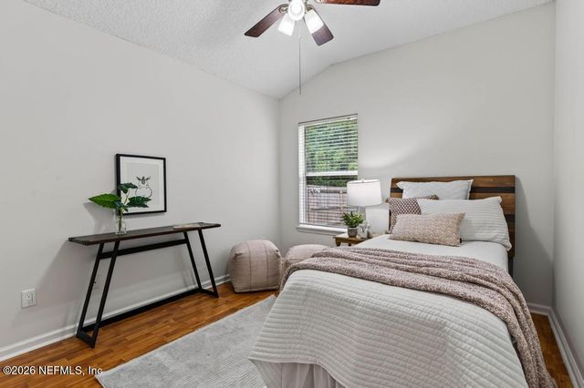 7883 CHASE MEADOWS Drive E, Jacksonville, FL 32256
