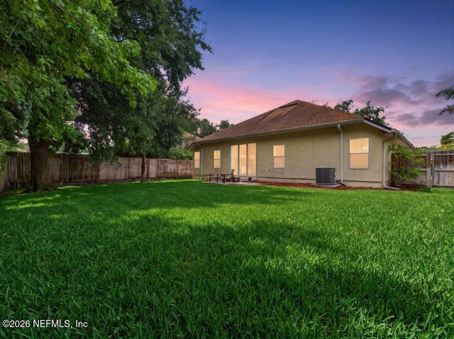 7883 CHASE MEADOWS Drive E, Jacksonville, FL 32256