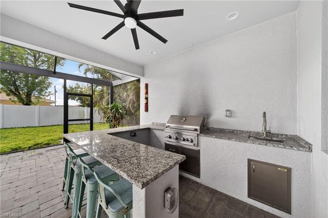 3833 SW 14th PL, Cape Coral, FL 33914