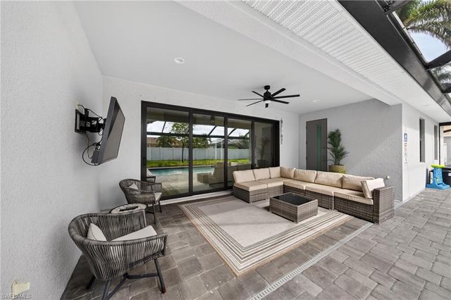 3833 SW 14th PL, Cape Coral, FL 33914