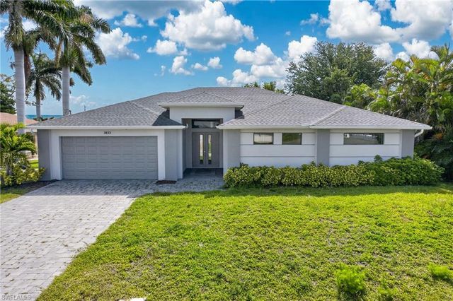 3833 SW 14th PL, Cape Coral, FL 33914