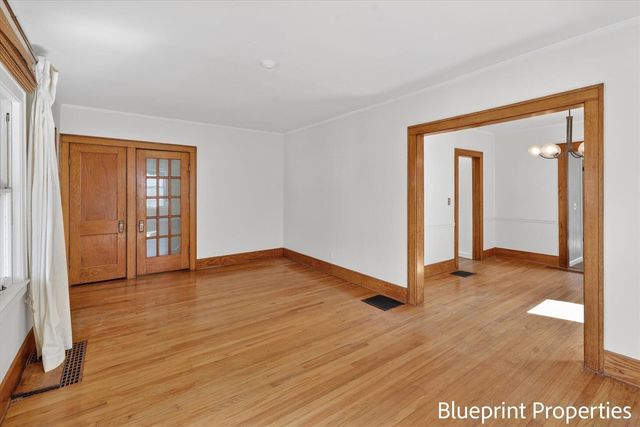 150 Mayfield Avenue, Grand Rapids, MI 49503