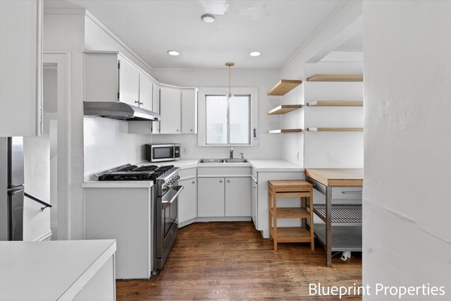 150 Mayfield Avenue, Grand Rapids, MI 49503