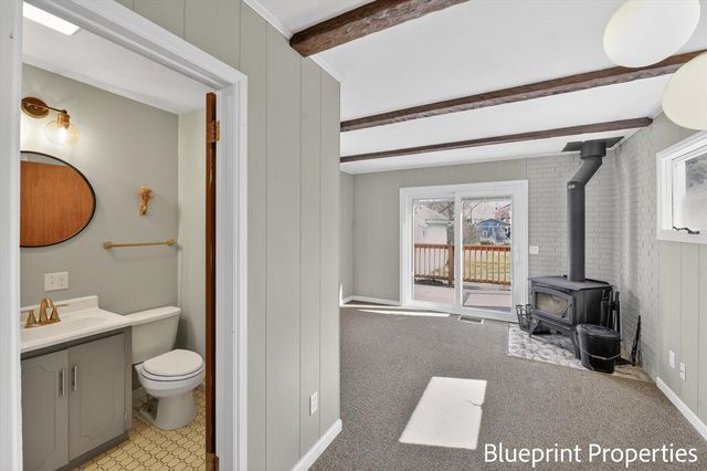 150 Mayfield Avenue, Grand Rapids, MI 49503