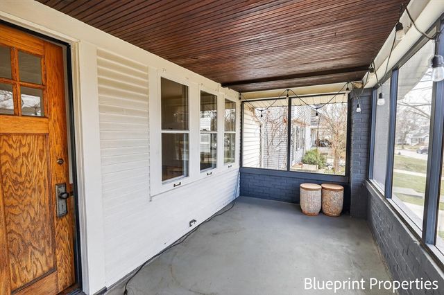 150 Mayfield Avenue, Grand Rapids, MI 49503