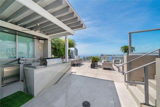 330 Sunny Isles Blvd 5-TS01, Sunny Isles Beach, FL 33160