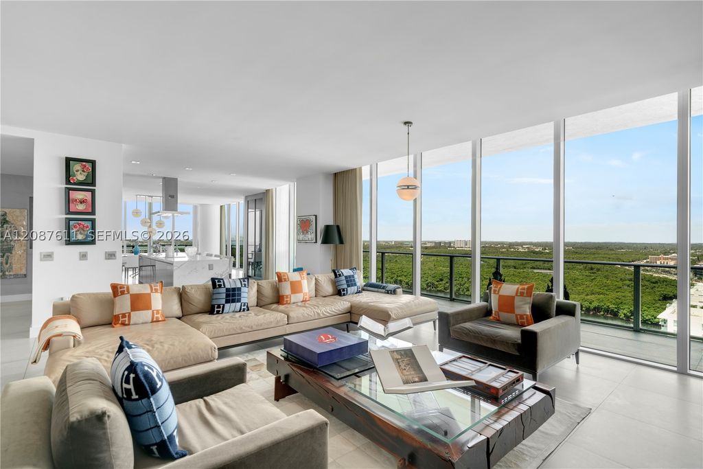 330 Sunny Isles Blvd 5-TS01, Sunny Isles Beach, FL 33160