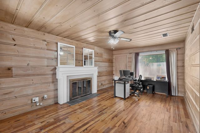 3017 Primrose Avenue, Fort Worth, TX 76111