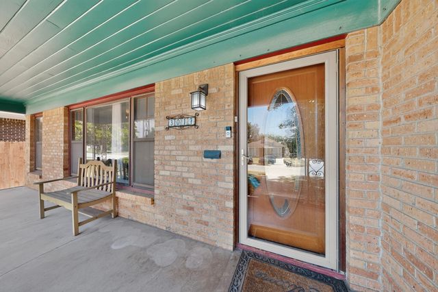 3017 Primrose Avenue, Fort Worth, TX 76111