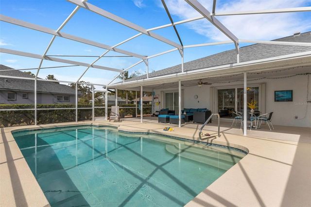 5836 HELEN WAY, Sarasota, FL 34243