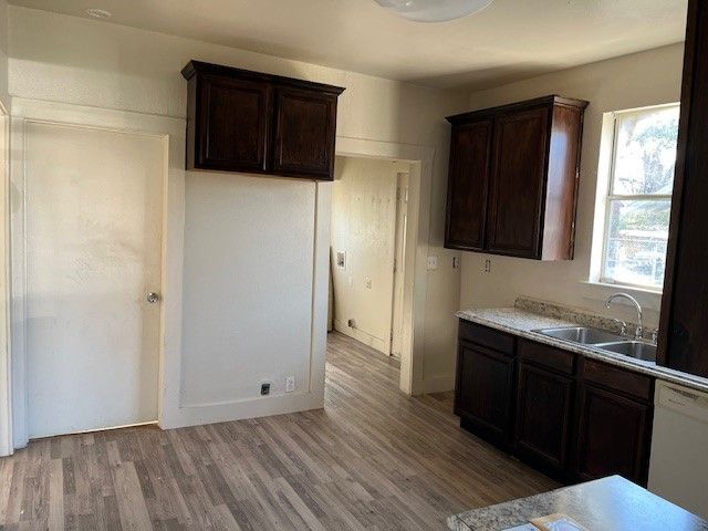 1430 Padgitt Avenue, Dallas, TX 75203