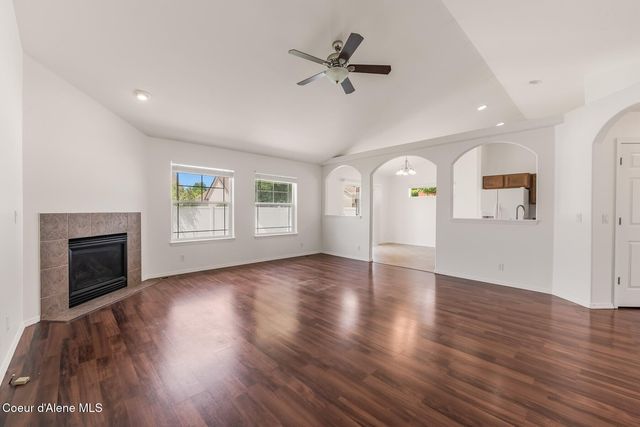 2633 N Partridge Lp, Post Falls, ID 83854