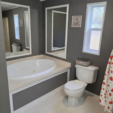 N1143 Linden ROAD, Genoa City, WI 53128