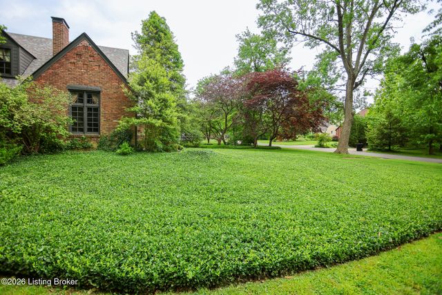 513 Emery Rd, Louisville, KY 40206