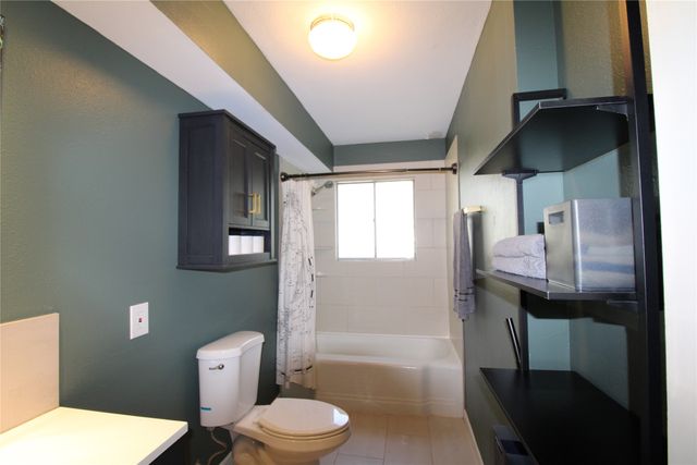 5520 Birchman Avenue, Fort Worth, TX 76107