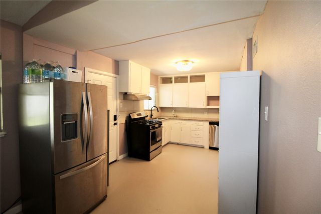 5520 Birchman Avenue, Fort Worth, TX 76107