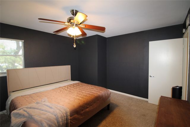5520 Birchman Avenue, Fort Worth, TX 76107