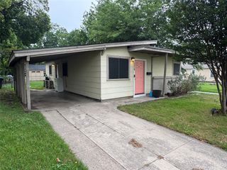 5520 Birchman Avenue, Fort Worth, TX 76107