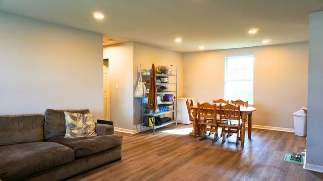 248 Walnut Crest Dr, Gallatin, TN 37066