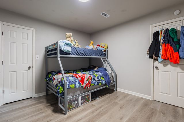 248 Walnut Crest Dr, Gallatin, TN 37066