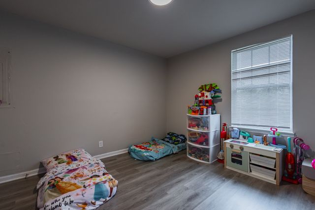 248 Walnut Crest Dr, Gallatin, TN 37066