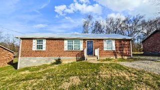 248 Walnut Crest Dr, Gallatin, TN 37066