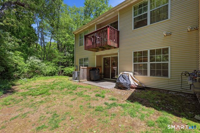 2390 State Street 2U, Hamden, CT 06517