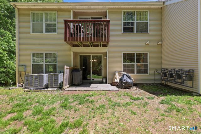 2390 State Street 2U, Hamden, CT 06517