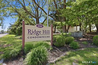 2390 State Street 2U, Hamden, CT 06517