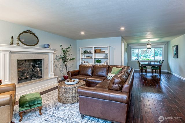 14229 SE 165th Place, Renton, WA 98058