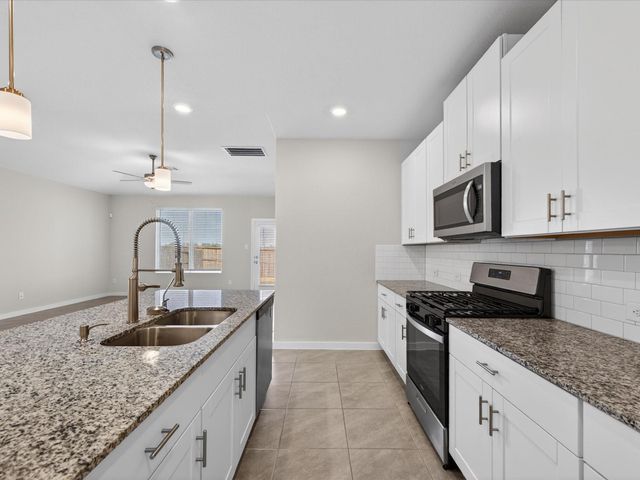 17908 Grove Creek Lane, Montgomery, TX 77316