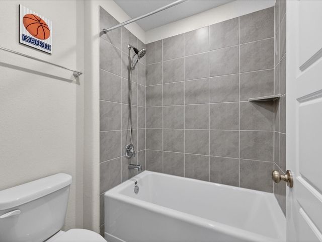 17908 Grove Creek Lane, Montgomery, TX 77316