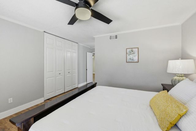 9663 Elmira Cir, Sacramento, CA 95827