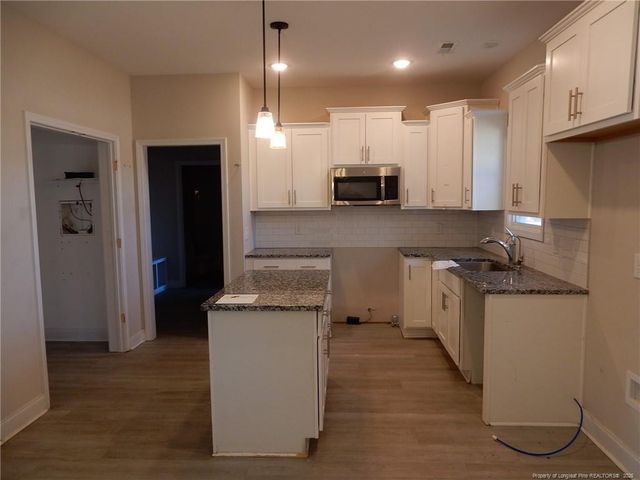 111 S Dakota Court, Spring Lake, NC 28390