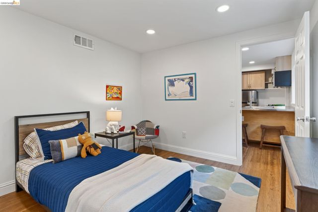 1220 Channing Way, Berkeley, CA 94702