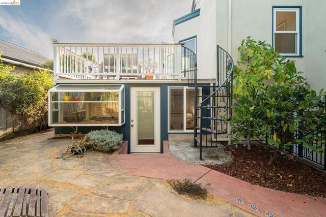1220 Channing Way, Berkeley, CA 94702