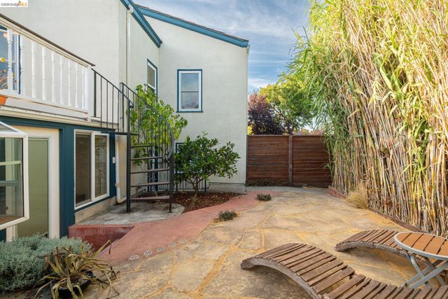 1220 Channing Way, Berkeley, CA 94702