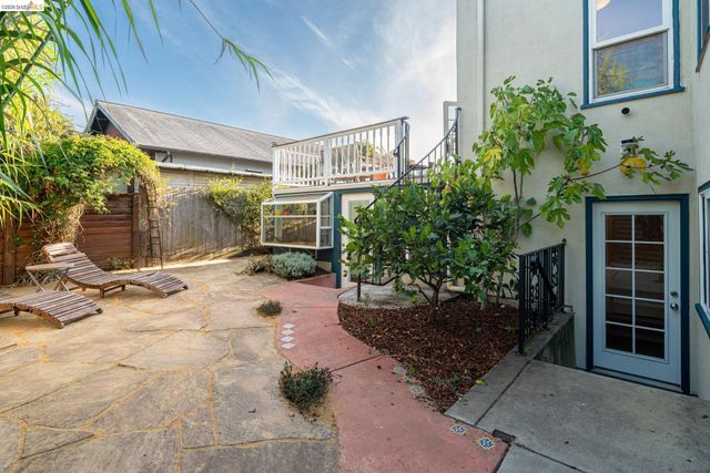 1220 Channing Way, Berkeley, CA 94702