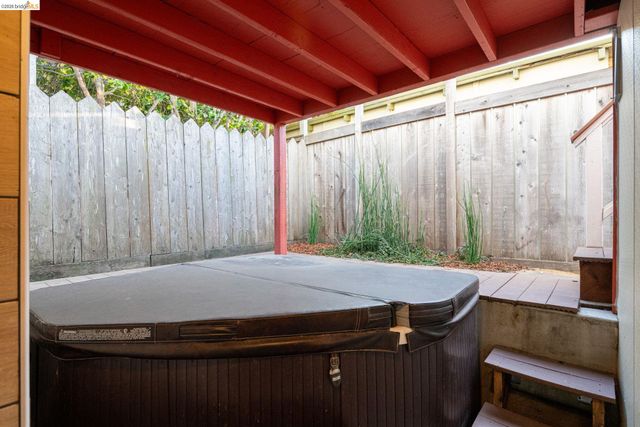 1220 Channing Way, Berkeley, CA 94702