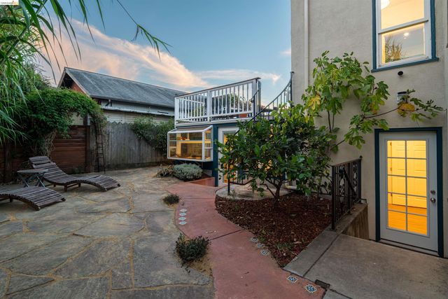 1220 Channing Way, Berkeley, CA 94702