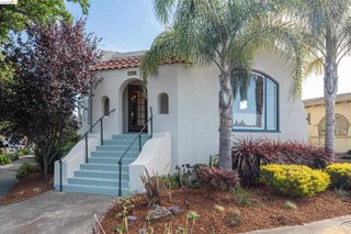 1220 Channing Way, Berkeley, CA 94702